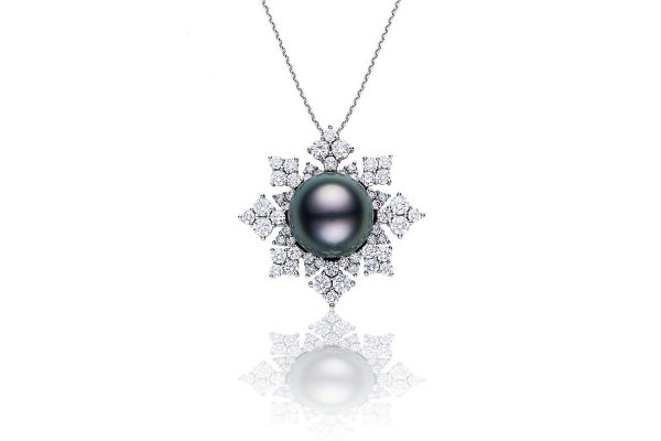 Snowflake Black Pearl Pendant Hot on Sale