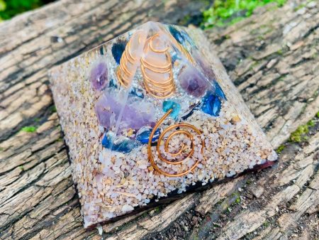 Handcrafted Orgone Pyramid [60mm] - ORG08 Fashion